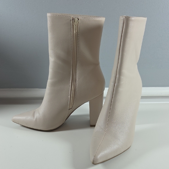 BAMBOO Cream Heeled Boots - Picture 6 of 6